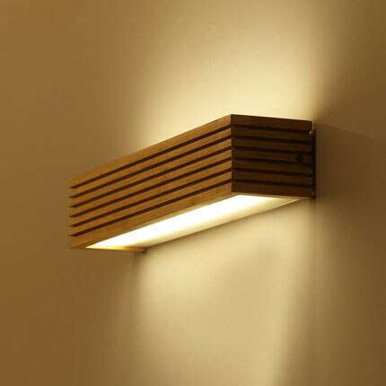 Đèn ngủ treo tường bằng gỗ